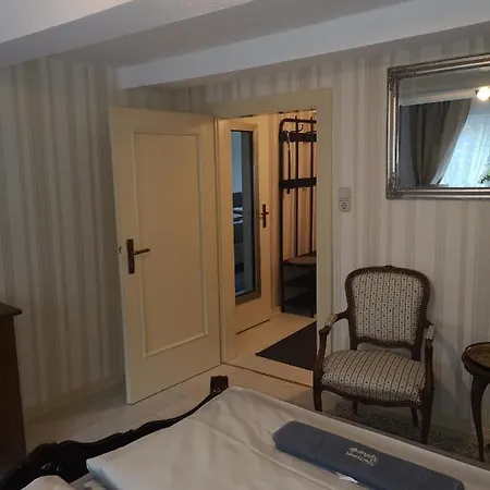 Nijole Apartment *